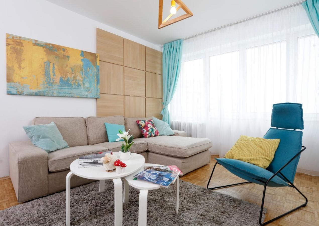 Lovely 2 Bedroom Apartment Near Old Town Bucarest Extérieur photo