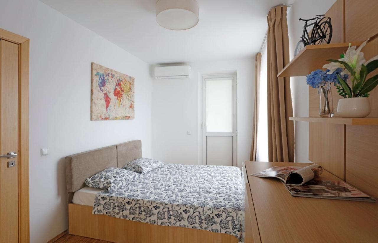 Lovely 2 Bedroom Apartment Near Old Town Bucarest Extérieur photo