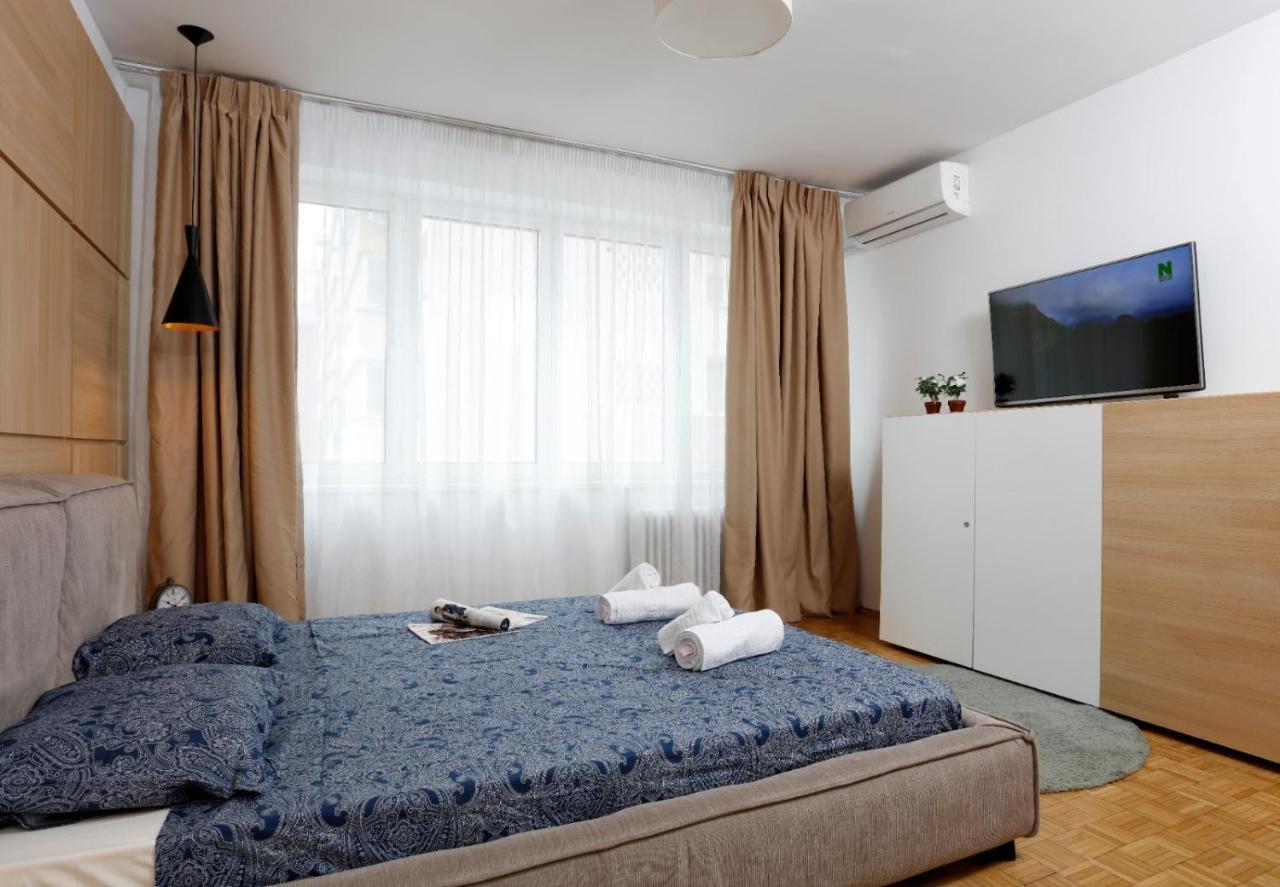 Lovely 2 Bedroom Apartment Near Old Town Bucarest Extérieur photo